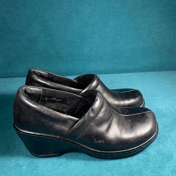 Size 8 - Women’s B.O.C. Black leather clogs - Picture 3 of 8
